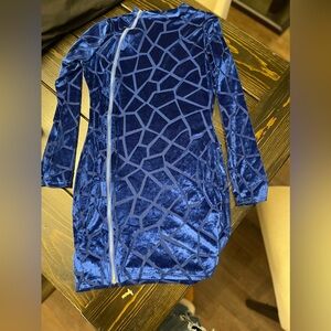 Stunning vibrant blue dress!!